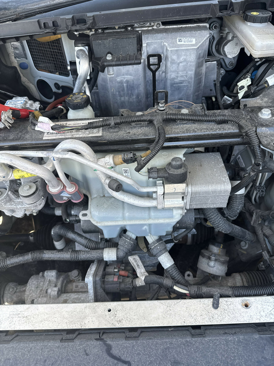 2023 Tesla Model S Plaid rear Motor Complete Drop out to calipers.